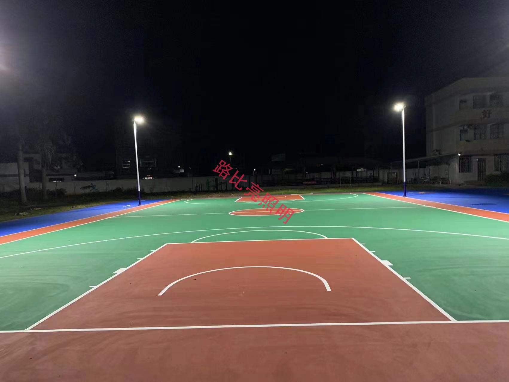 云浮市高村镇佛洞小学球场灯工程案例